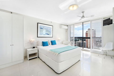 ULTIQA Beach Haven At Broadbeach - Accommodation Port Macquarie 5