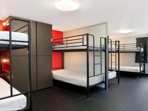 Space Hotel - Hostel - Accommodation Port Macquarie 5