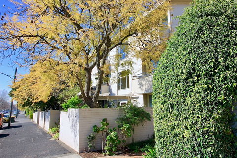 Apartments On Lygon - Accommodation Port Macquarie 3