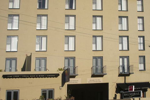 Balmoral On York - Accommodation Port Macquarie 1