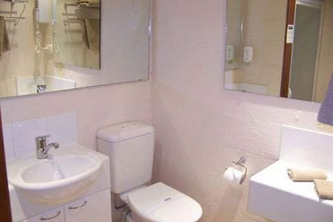 Balmoral On York - Accommodation Port Macquarie 5
