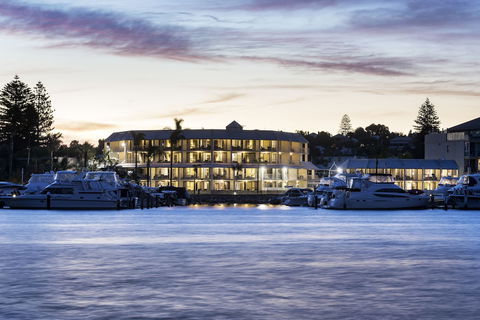 Pier 21 Apartment Hotel - Accommodation Port Macquarie 0