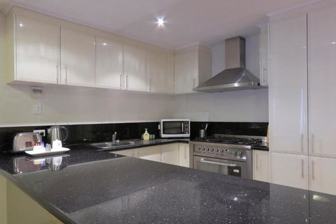 Verandah Apartments - Accommodation Port Macquarie 3