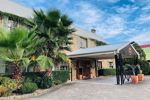 Campbelltown Colonial Motor Inn - Accommodation Port Macquarie 5