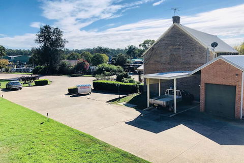 Campbelltown Colonial Motor Inn - Accommodation Port Macquarie 3