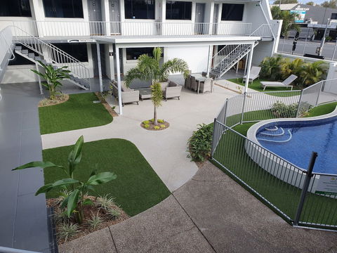 Montego Mermaid Beach Motel - Accommodation Port Macquarie 1