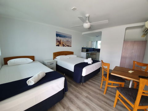 Montego Mermaid Beach Motel - Accommodation Port Macquarie 5