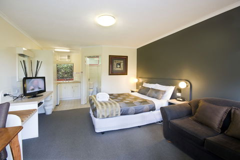 Lorne Coachman Inn - Accommodation Port Macquarie 5
