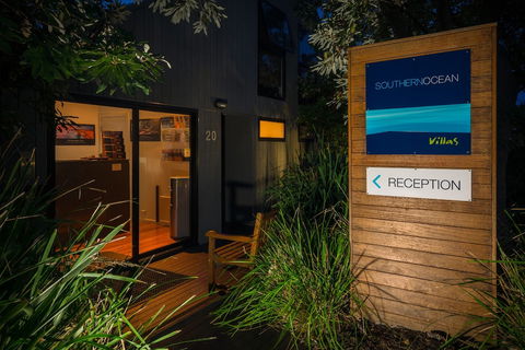Southern Ocean Villas - Accommodation Port Macquarie 0