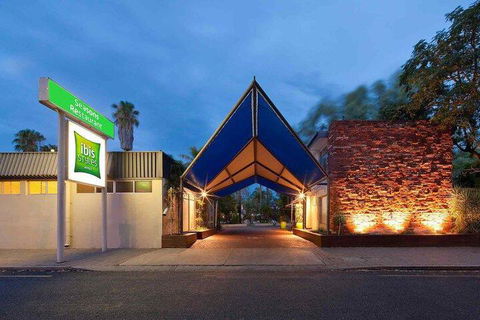Ibis Styles Alice Springs Oasis - Accommodation Port Macquarie 3