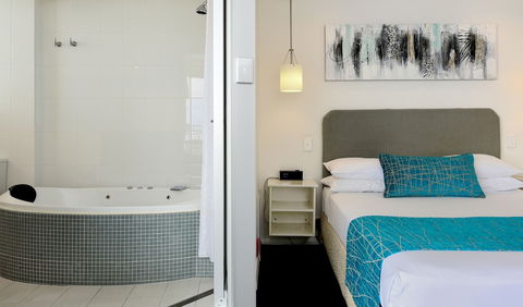 Atlantic Tower Motor Inn - Accommodation Port Macquarie 5