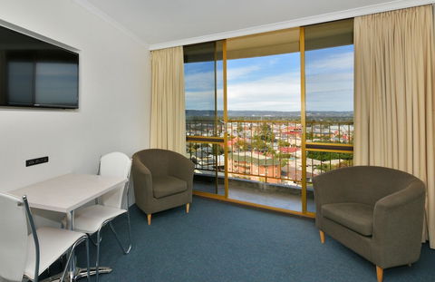 Atlantic Tower Motor Inn - Accommodation Port Macquarie 2