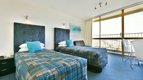 Atlantic Tower Motor Inn - Accommodation Port Macquarie 1