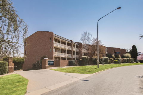 Adina Serviced Apartments Canberra Kingston - Accommodation Port Macquarie 0