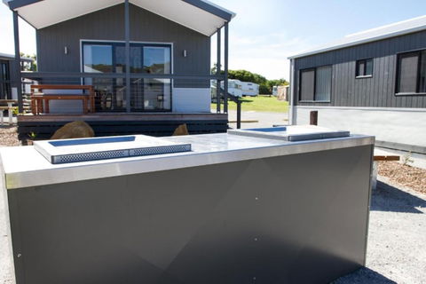 Torquay Foreshore Caravan Park - Accommodation Port Macquarie 2