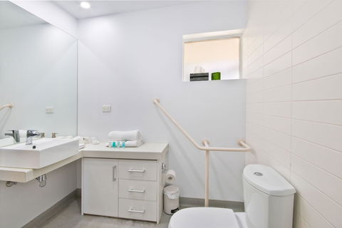 Lorne Bay View Motel - Accommodation Port Macquarie 1