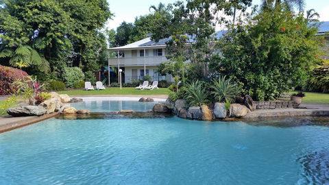 Cairns Gateway Resort - Accommodation Port Macquarie 0