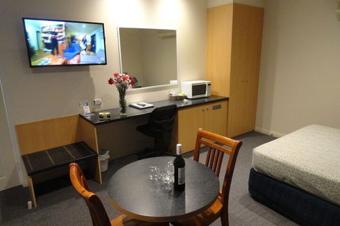 Victoria Lodge Motor Inn & Apartments - Accommodation Port Macquarie 2