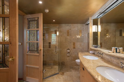 Country Club Tasmania - Accommodation Port Macquarie 3
