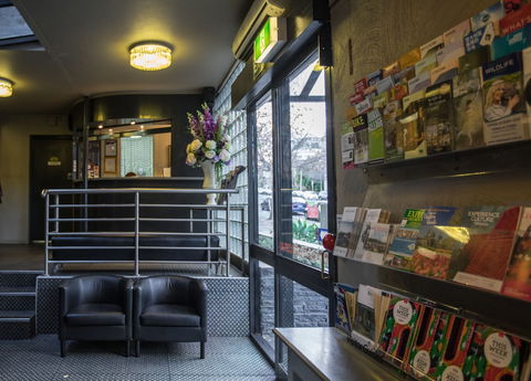 Albert Heights Serviced Apartments - Accommodation Port Macquarie 0