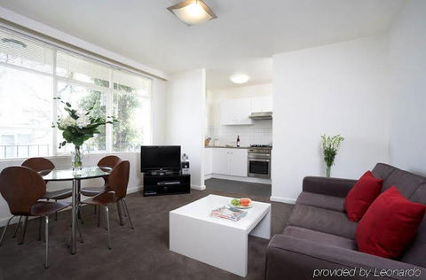 Caroline Serviced Apartments South Yarra - Accommodation Port Macquarie 1