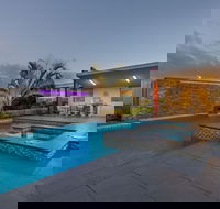 Platinum International - Accommodation Port Macquarie