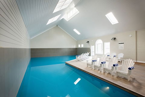 Deep Blue Hotel & Hot Springs - Accommodation Port Macquarie 0