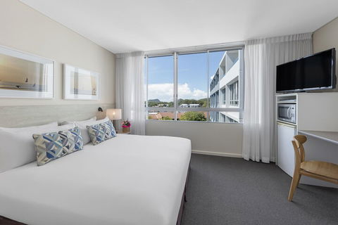 Oaks Nelson Bay Lure Suites - Accommodation Port Macquarie 7