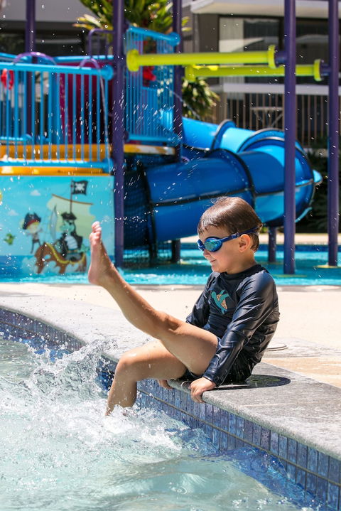 Paradise Resort Gold Coast - Accommodation Port Macquarie 0