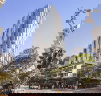 Oaks Brisbane Festival Suites - Accommodation Port Macquarie