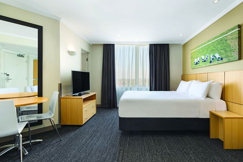 Travelodge Hotel Bankstown Sydney - Accommodation Port Macquarie 5