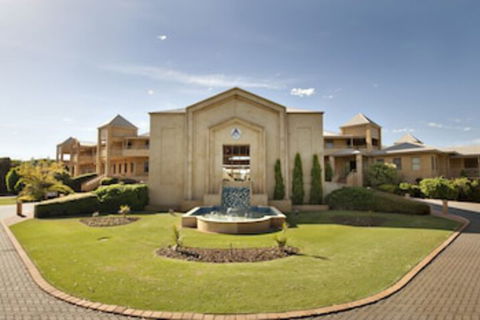 Abbey Beach Resort - Accommodation Port Macquarie 0