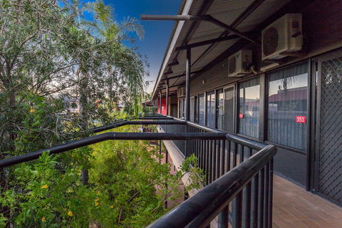 Diplomat Motel Alice Springs - Accommodation Port Macquarie 3