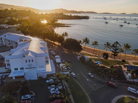 Airlie Beach Hotel - Accommodation Port Macquarie 5