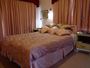 Kadina Bed & Breakfast - Accommodation Port Macquarie 0