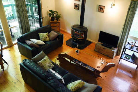 Cambridge Cottages Bed & Breakfast - Accommodation Port Macquarie 0