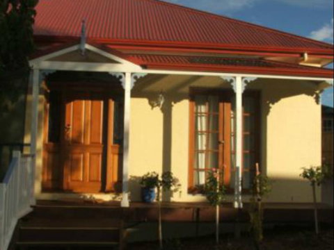 Quayside Cottages - Accommodation Port Macquarie 5