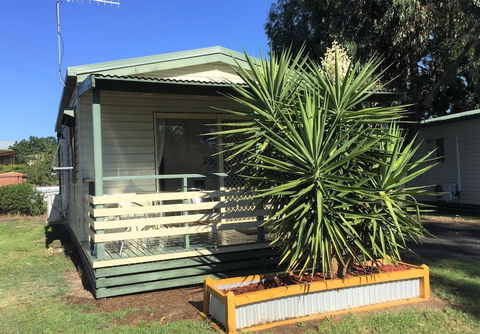 Junee Tourist Park - Accommodation Port Macquarie 2