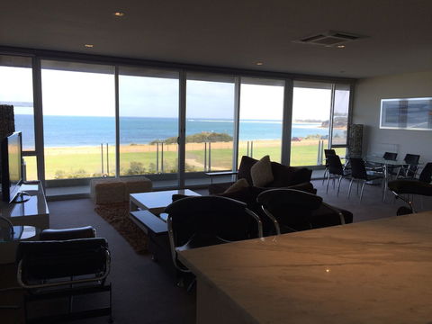 Onshore Torquay - Accommodation Port Macquarie 5