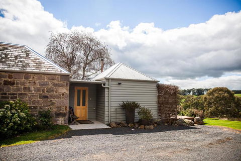 Sunnyside Cottage - Accommodation Port Macquarie 3