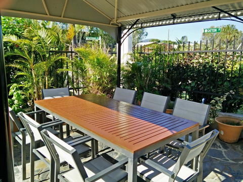 Cairns Motor Inn - Accommodation Port Macquarie 1
