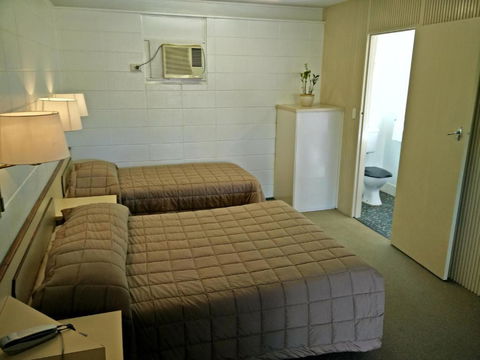 Cairns Motor Inn - Accommodation Port Macquarie 6