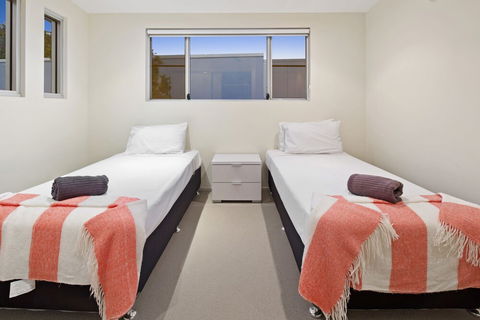 Whitsunday Views - Accommodation Port Macquarie 4