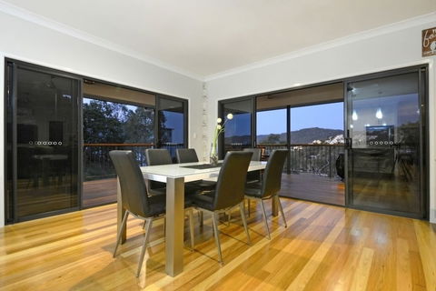 Laguna Views - Accommodation Port Macquarie 6