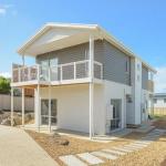 Boomer Beach Retreat Pet Friendly WiFi - Accommodation Port Macquarie 0
