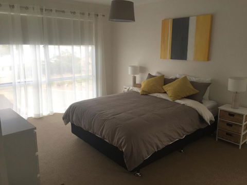 Bayview House - Accommodation Port Macquarie 6
