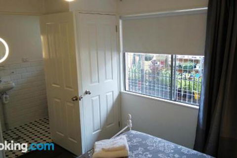 Victoria At Redcliffe Bed & Breakfast - Accommodation Port Macquarie 6