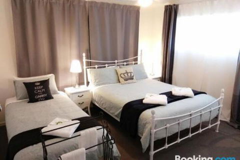 Victoria At Redcliffe Bed & Breakfast - Accommodation Port Macquarie 7