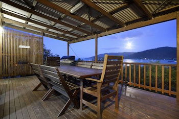 Airlie Getaway - Views - Accommodation Port Macquarie 5