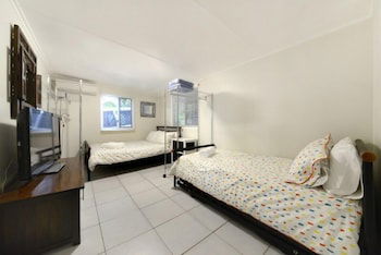 Airlie Getaway - Views - Accommodation Port Macquarie 1